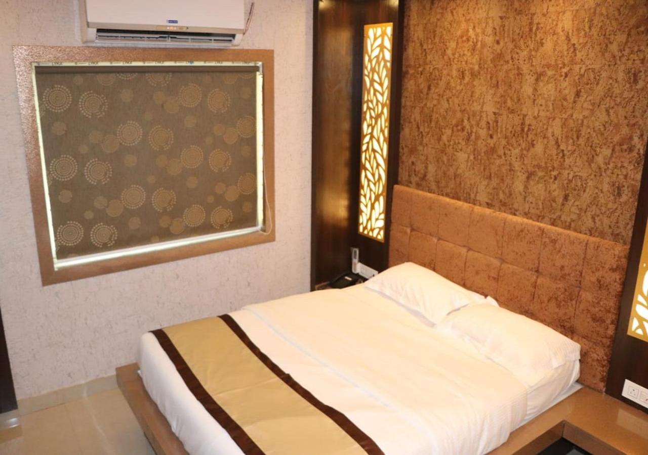 Hotel Angina Калькутта Экстерьер фото