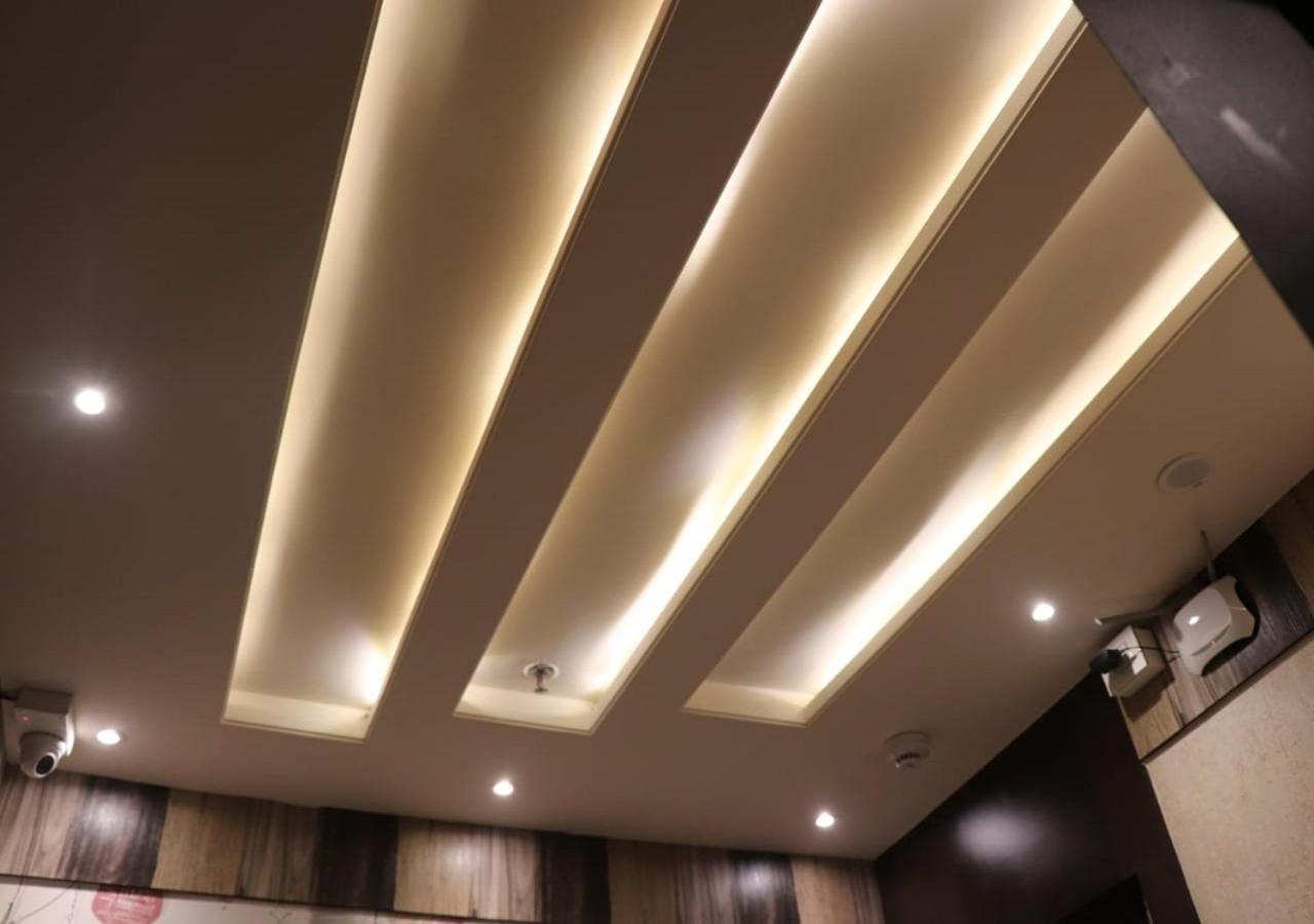 Hotel Angina Калькутта Экстерьер фото