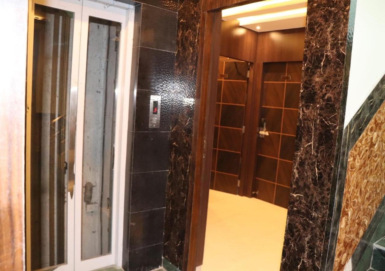 Hotel Angina Калькутта Экстерьер фото